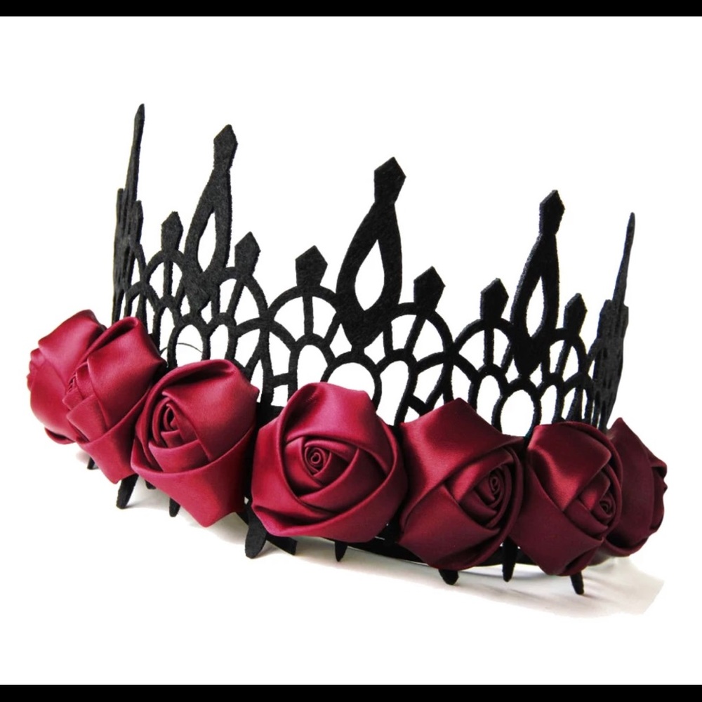 Midnight Rose Gothic Crown – Ornate Black Lace & Crimson Satin Rose Headband - Picture 8 of 11
